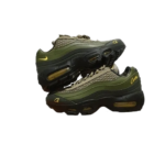 Corteiz Nike Air Max 95 SP Green Pair